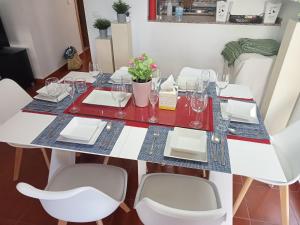 Zdjęcie z galerii obiektu PLAYA ALMARDA CORINTO, PISCINA, WIFI,2 TERRAZAS, BARBACOA,TRANQUILo w mieście Sagunto