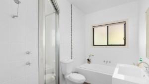 Ένα μπάνιο στο Wanda Point House - pure tranquillity and walk to beach +20 φωτογραφίες