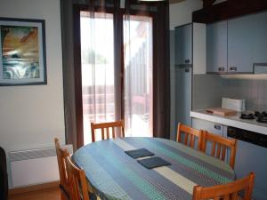 Zdjęcie z galerii obiektu Appartement Bolquère-Pyrénées 2000, 2 pièces, 6 personnes - FR-1-592-46 w mieście Font-Romeu