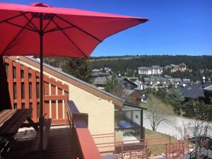 Zdjęcie z galerii obiektu Appartement Bolquère-Pyrénées 2000, 2 pièces, 6 personnes - FR-1-592-46 w mieście Font-Romeu +3 zdjęcia