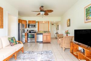 A kitchen or kitchenette at Waiakea Villas 2-207
