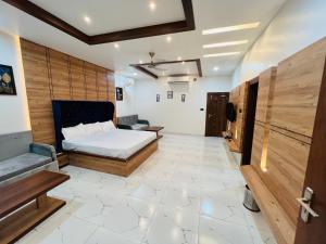 Mynd úr myndasafni af Saini Hotel í Rāmgarh