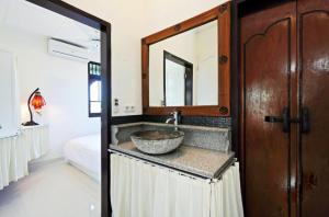 Blue Lagoon Apartment 3br