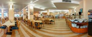 Gallery image of Hotel Slavuna in Albena