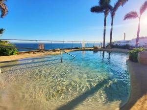 Fotografia z galérie ubytovania PINTA BEACH HOUSE Dúplex con vistas panorámicas v destinácii Málaga