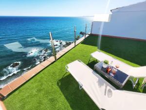 Fotografia z galérie ubytovania PINTA BEACH HOUSE Dúplex con vistas panorámicas v destinácii Málaga