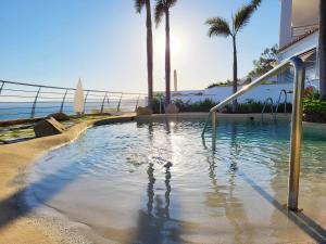 Fotografia z galérie ubytovania PINTA BEACH HOUSE Dúplex con vistas panorámicas v destinácii Málaga