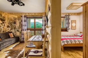 Posteľ alebo postele v izbe v ubytovaní Apartament Sikorówka 1