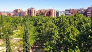 Afbeelding uit fotogalerij van Habitación Caja Mágica in Madrid +2 foto's