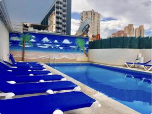 Bazén v ubytování Payma Apartments Benidorm nebo v jeho okolí