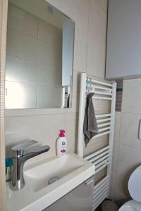 Koupelna v ubytování Kinder Apartman