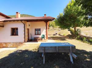 Fotografie z fotogalerie ubytování La Huertona v destinaci Pesaguero-La Parte