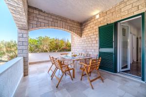Μπαλκόνι ή βεράντα στο Apartments with parking space Supetar, Brac - 19724 +7 φωτογραφίες