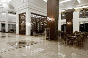 Posezení v ubytování ALUSSO THERMAL HOTEL SPA