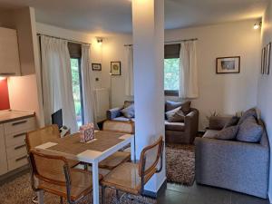 Foto dalla galleria di Flat with garden in Ioannina a Ioannina