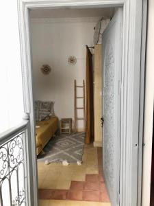 Postel nebo postele na pokoji v ubytování RIAD TIFAWT