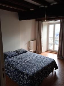 Postel nebo postele na pokoji v ubytování CAP NATURE - T3 et T4 en Périgord vert - horaires adaptables- Idéal PROS et GROUPES