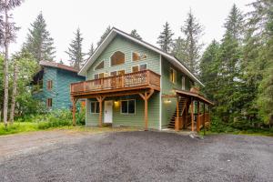 Gallery image of AlohAlaska Studio in Girdwood