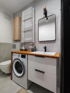 Um banheiro em Bohema Praga Apartments, Metro Szwedzka, near Old Town