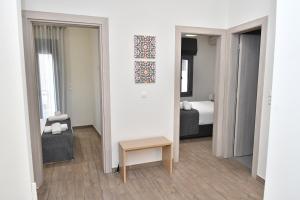 Кровать или кровати в номере Michaela's guesthouse