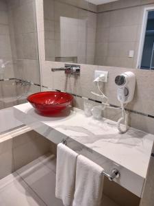 Koupelna v ubytování Hotel Alvarado Suites