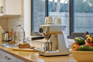 Köök või kööginurk majutusasutuses Torquay Homestay Guesthouse