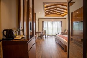 Зона вітальні в Soaltee Westend Resort Chitwan