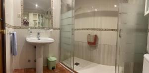 Kúpeľňa v ubytovaní Apartamento panorámico beach Fuengirola