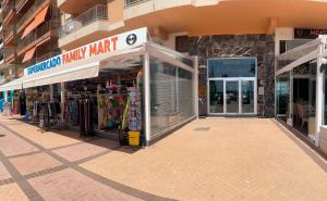 Supermarket alebo iný obchod pri apartmáne alebo v okolí + 37 fotografií