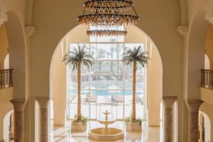 Бассейн в The Residence Tunis или поблизости