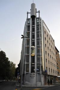Zgradba, v kateri se nahaja hotel