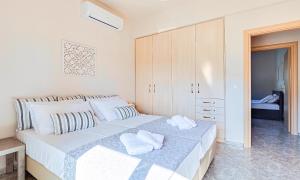 Postel nebo postele na pokoji v ubytování Villa Di Giorgio Heated Pool