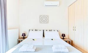 Postel nebo postele na pokoji v ubytování Villa Di Giorgio Heated Pool
