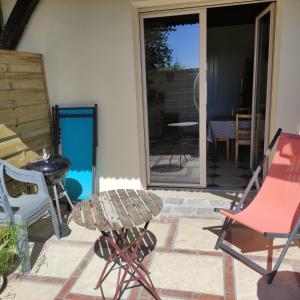 Μπαλκόνι ή βεράντα στο Le petit gîte d'Angélique