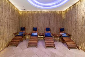 Фотография из галереи Savoy Hotel Spa & Casino в Кирении