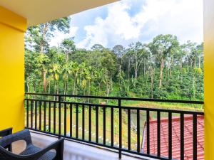 Balcone o terrazza di The Hosteller Coorg Rainforest, Madikeri
