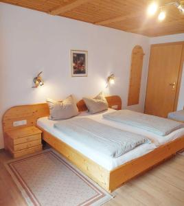 Fotografia z galérie ubytovania Maria Müller - Pension & Ferienwohung v destinácii Tannheim + 37 fotografií