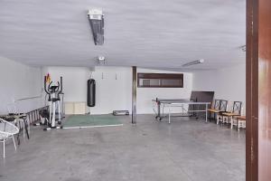 Fitness centrum a/nebo fitness zařízení v ubytování Villa Alcotán Layos by Toledo AP