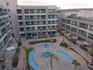 una vista aérea de un patio en un edificio en Brisas do Lago, en Brasilia