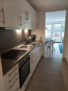 Kuchyň nebo kuchyňský kout v ubytování Ferienwohnung in Hitzacker