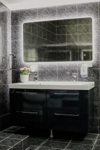 Kúpeľňa v ubytovaní Villa Angelika Nea Iraklitsa + 37 fotografií