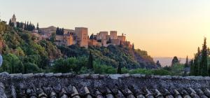 Fotografia z galérie ubytovania Casa en el Albaicin alto- 5 min Mirador San Nicolas v destinácii Granada