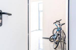 Jazda na bicykli v okolí ubytovania Apartament UKIEL PARK 30 przy Plaży Miejskiej - klimatyzacja,free parking,FV