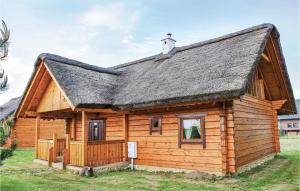 Fotografie z fotogalerie ubytování 3 Bedroom Cozy Home In Mscice v destinaci Podamirowo