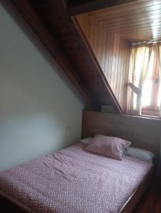 Кровать или кровати в номере La Bruna de Esterri