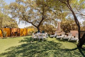 Ogród w obiekcie Casa Rural Navalonguilla con piscina