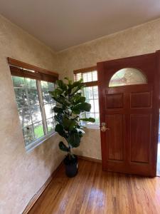 Billede fra billedgalleriet på Condo Near Beach SM i Los Angeles