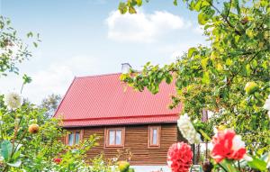 Vonkajšia záhrada v ubytovaní Holiday Home Mragowo Czerwonki