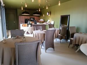 Nápoje v ubytování Maison Bailly