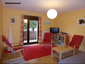 TV a/nebo společenská místnost v ubytování Schöne Unterkunft in idyllisch ländlicher Lage